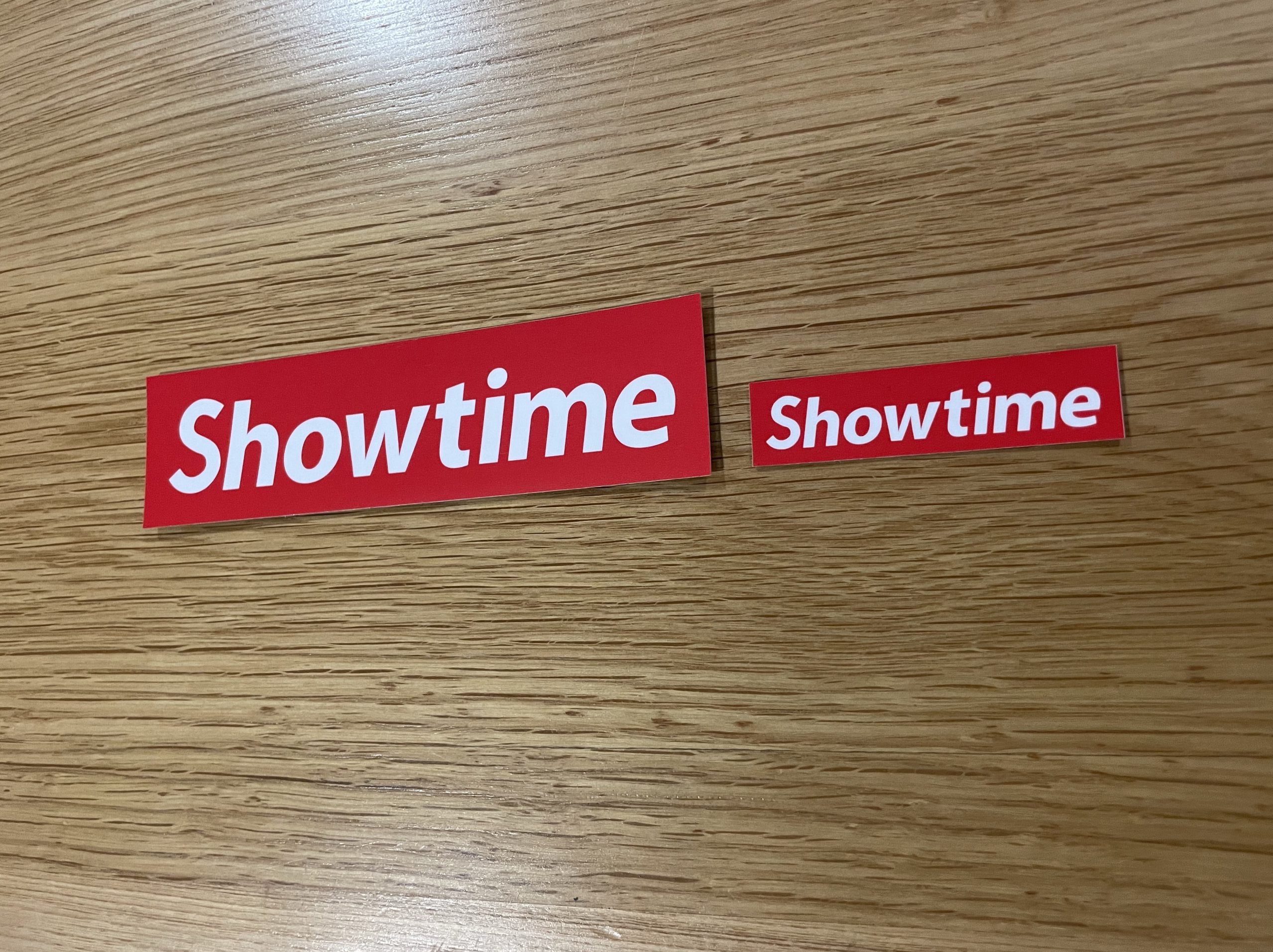 showtimeステッカー